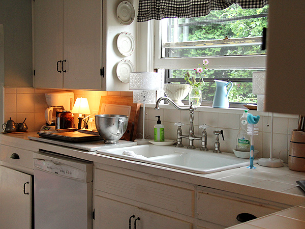 24Kitchen1