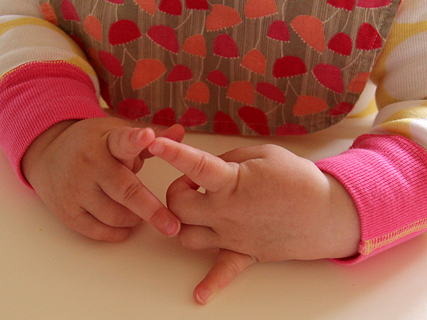 14TinyHands2