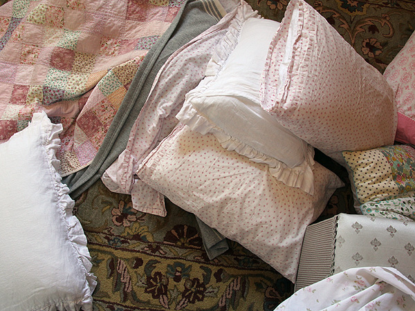 24Bedding2