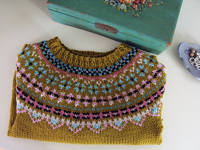 14Sweater1