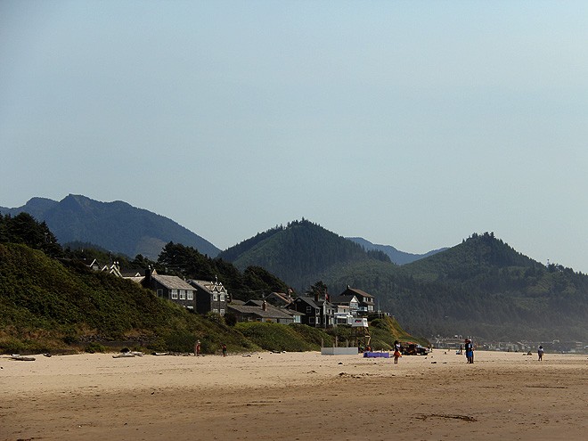 10Beach32