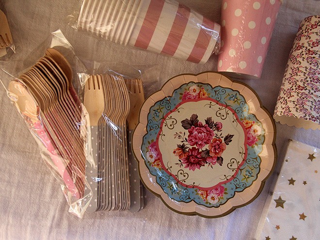 10Plates1