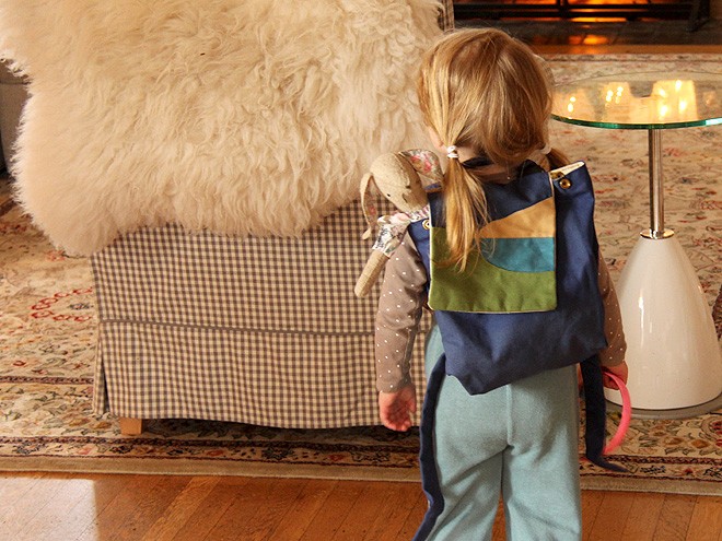 25Backpack2