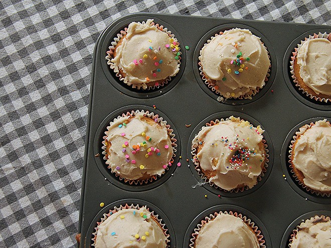 26Cupcakes1