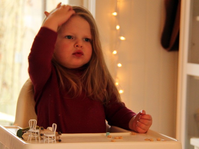 10HighChair1