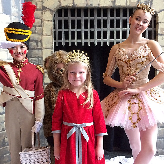 8Nutcracker3