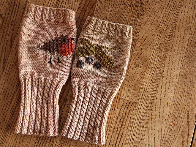 3Gloves1