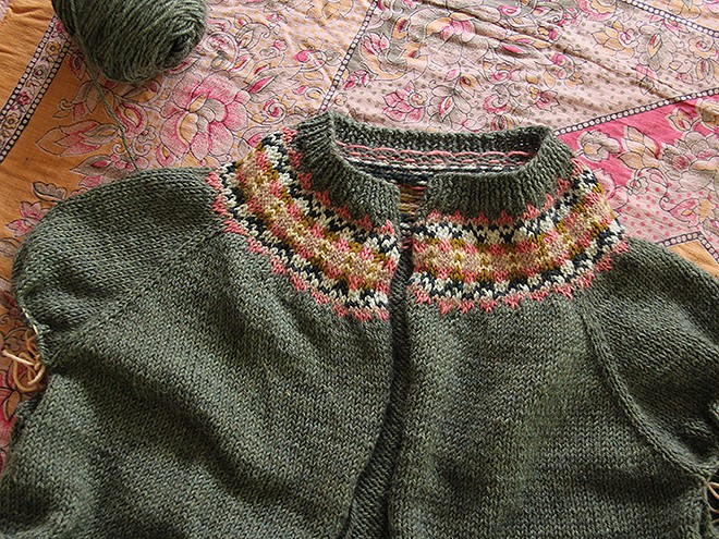 16Sweater1