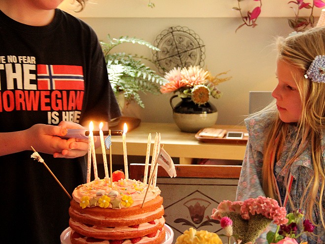 12Party5